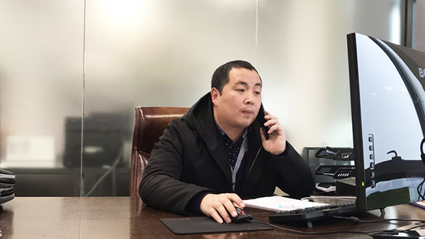 草莓视频IOS在线观看左發祥