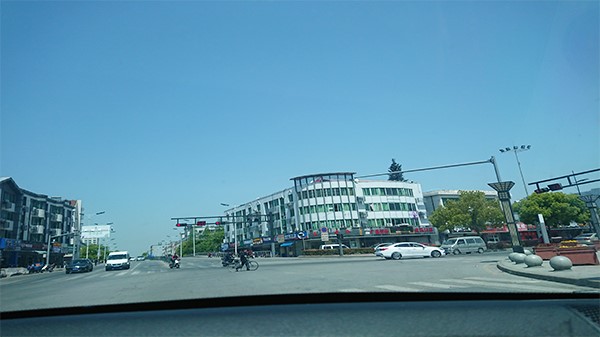 草莓视频IOS在线观看道路監控