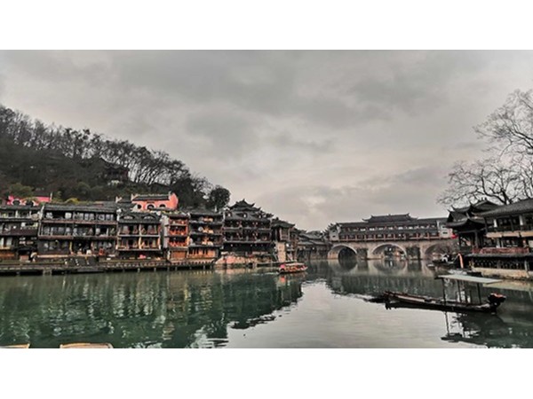 草莓视频IOS在线观看公司旅遊│感恩於心，回饋於行——湖南之行